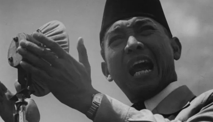 mobil hemat BBM - Presiden Soekarno